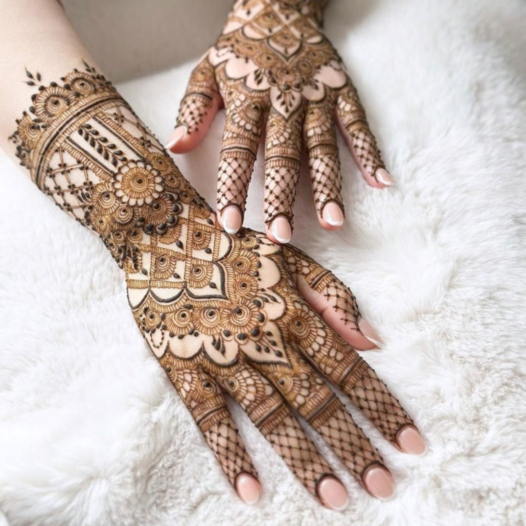 Vat Purnima Mehndi Design Images (Vat Purnima Henna Design Ideas) | Mehndi  designs for fingers, New mehndi designs, Khafif mehndi design