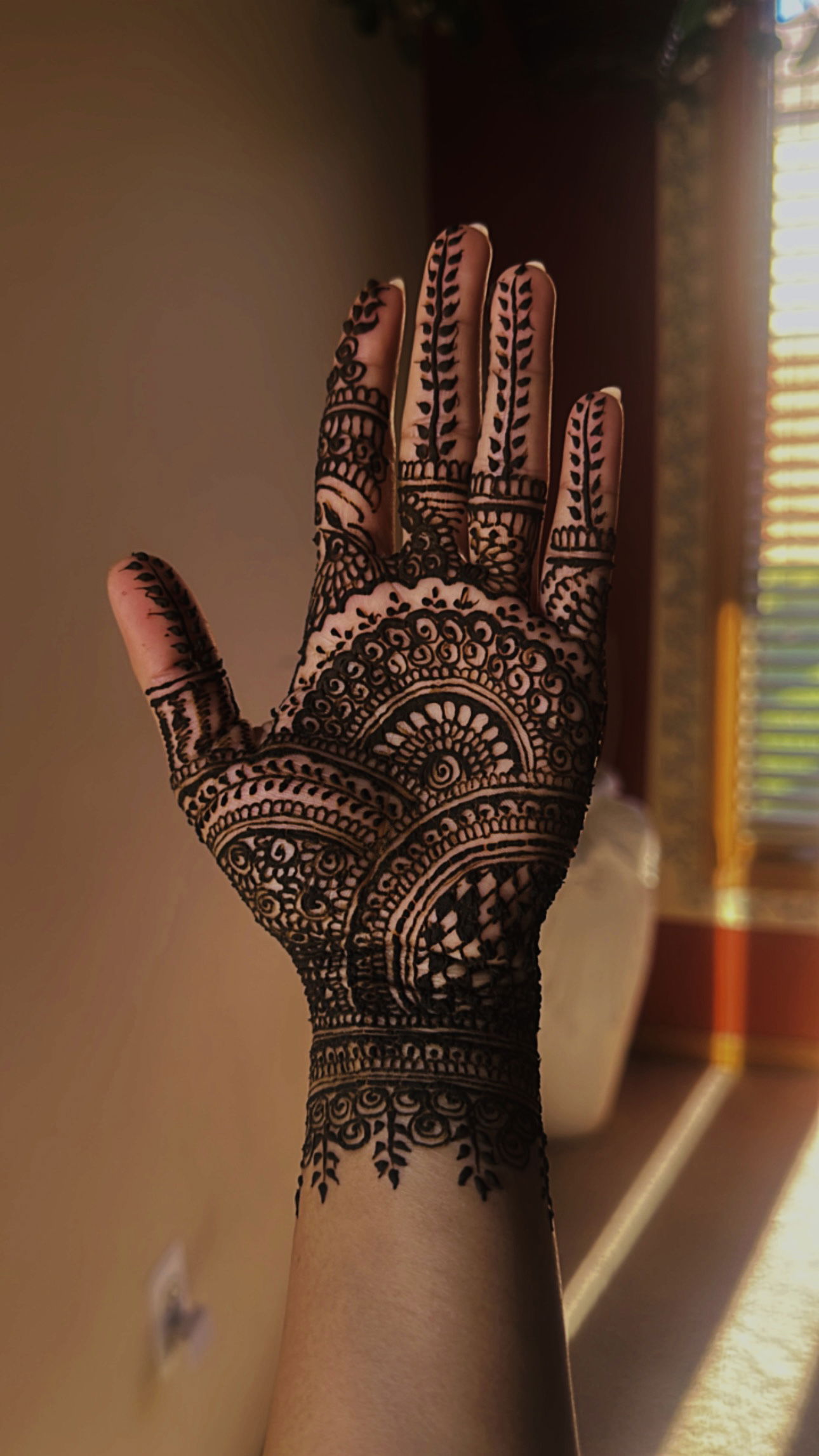 Rizwana Mehndi Art in Malad West,Mumbai - Best Bridal Mehendi Artists in  Mumbai - Justdial